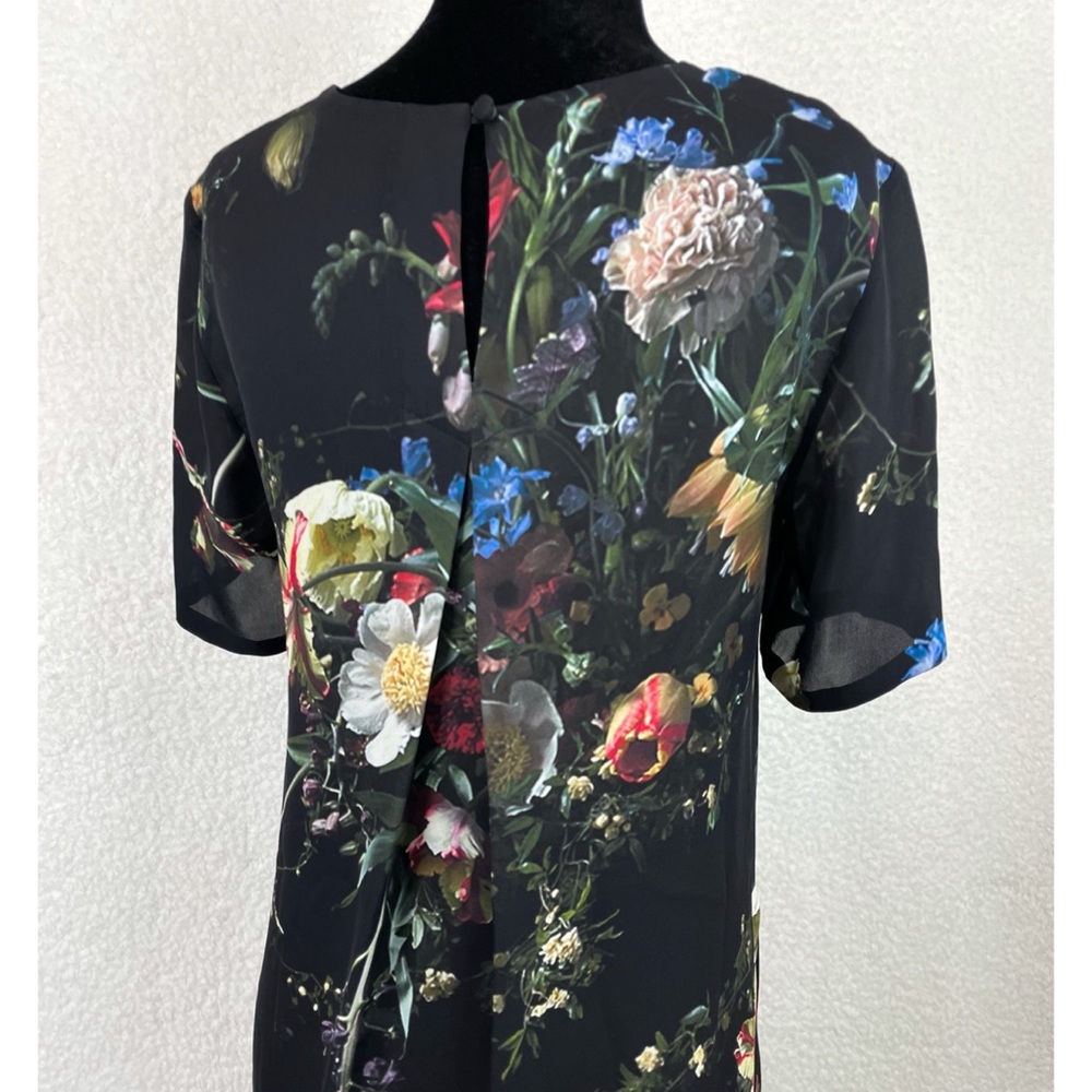 ADAM LIPPES • Black/Multi Floral Print Silk T-Shirt Blouse, 0 - Picture 10 of 13